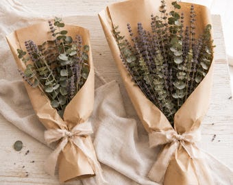 Dried Lavender Eucalyptus Bundle, Rustic Botanical Bouquet, French Country Farmhouse Decor, Cottagecore Gift