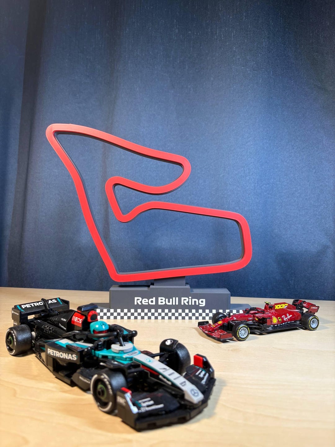 20+ Track Variants | Large F1 Circuit Desk Sculptures | Formula 1 Model ...