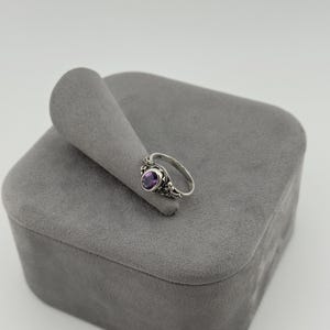 Anello vintage in argento sterling con ametista, forma ovale, granulazione balinese e castone a corda, taglia UK P, taglia US 8, taglia EU 56