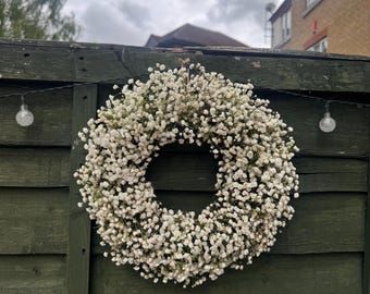 Fresh/Dried Baby’s Breath (Gypsophelia) Wreath