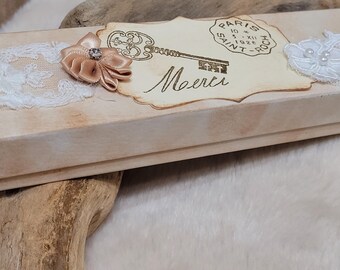 Decorative Gift Box, Embellished, Handmade, Jewelry Box, Keepsake Box, Vintage Style, Distressed Cardboard Box