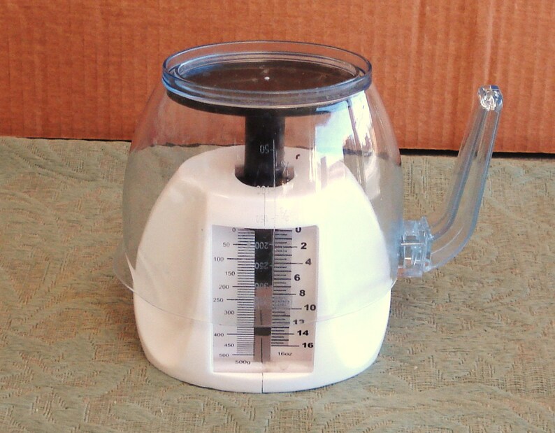 Mechanical Scale Kitchen Food With Measuring Cup Capacity 16 Oz by 1/2 Oz.. image 4