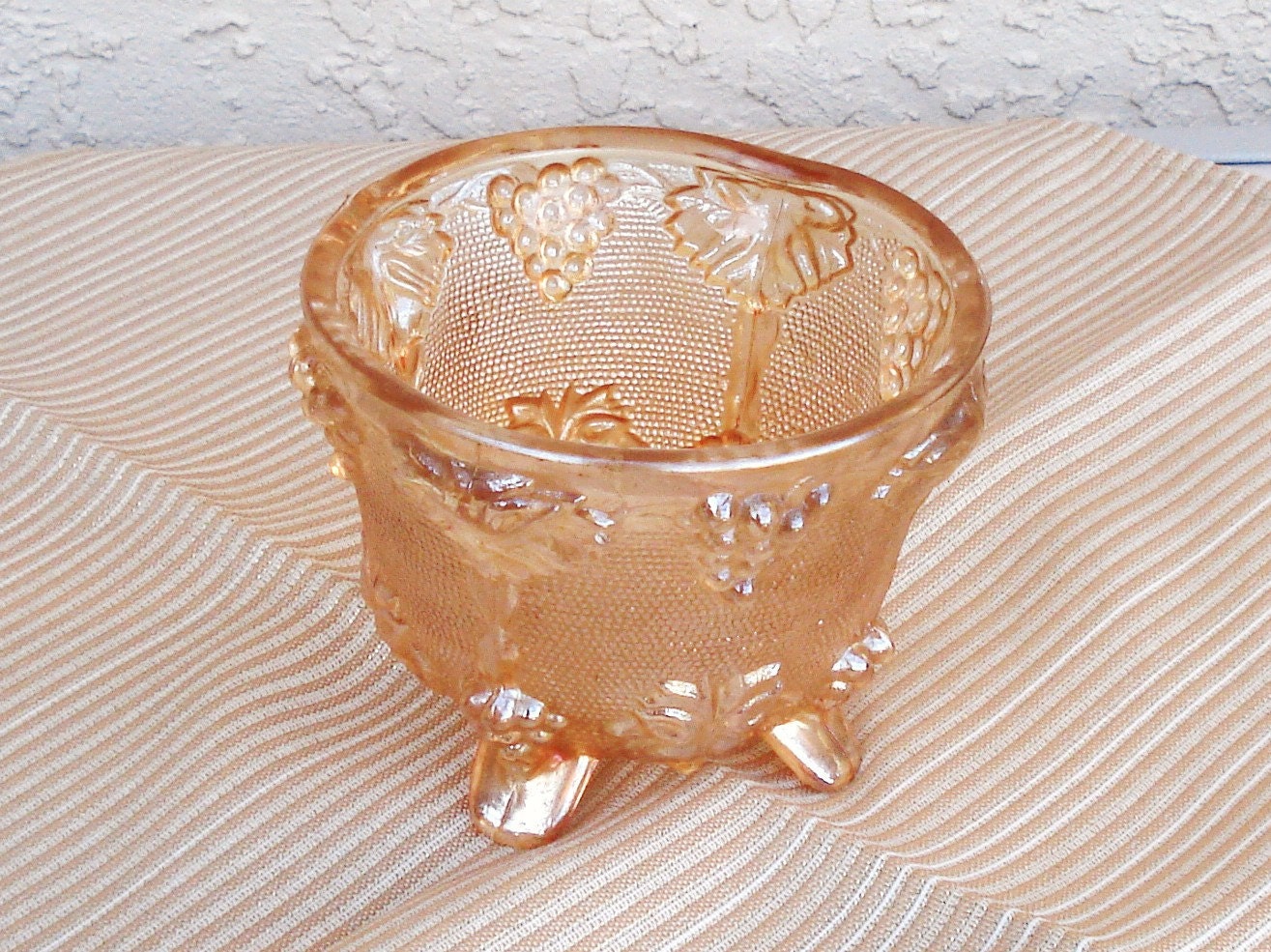 Download Vintage CARNIVAL Glass Peach Color Footed Bowl. | Etsy