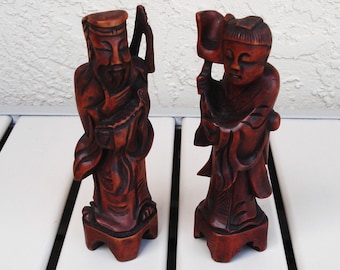 PAIR OF FIGURINES In Oriental Style.