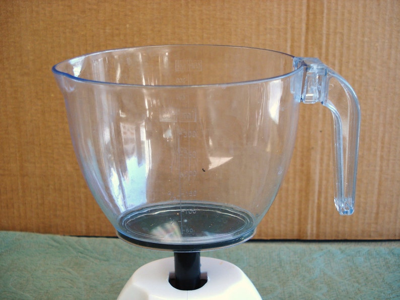 Mechanical Scale Kitchen Food With Measuring Cup Capacity 16 Oz by 1/2 Oz.. image 2