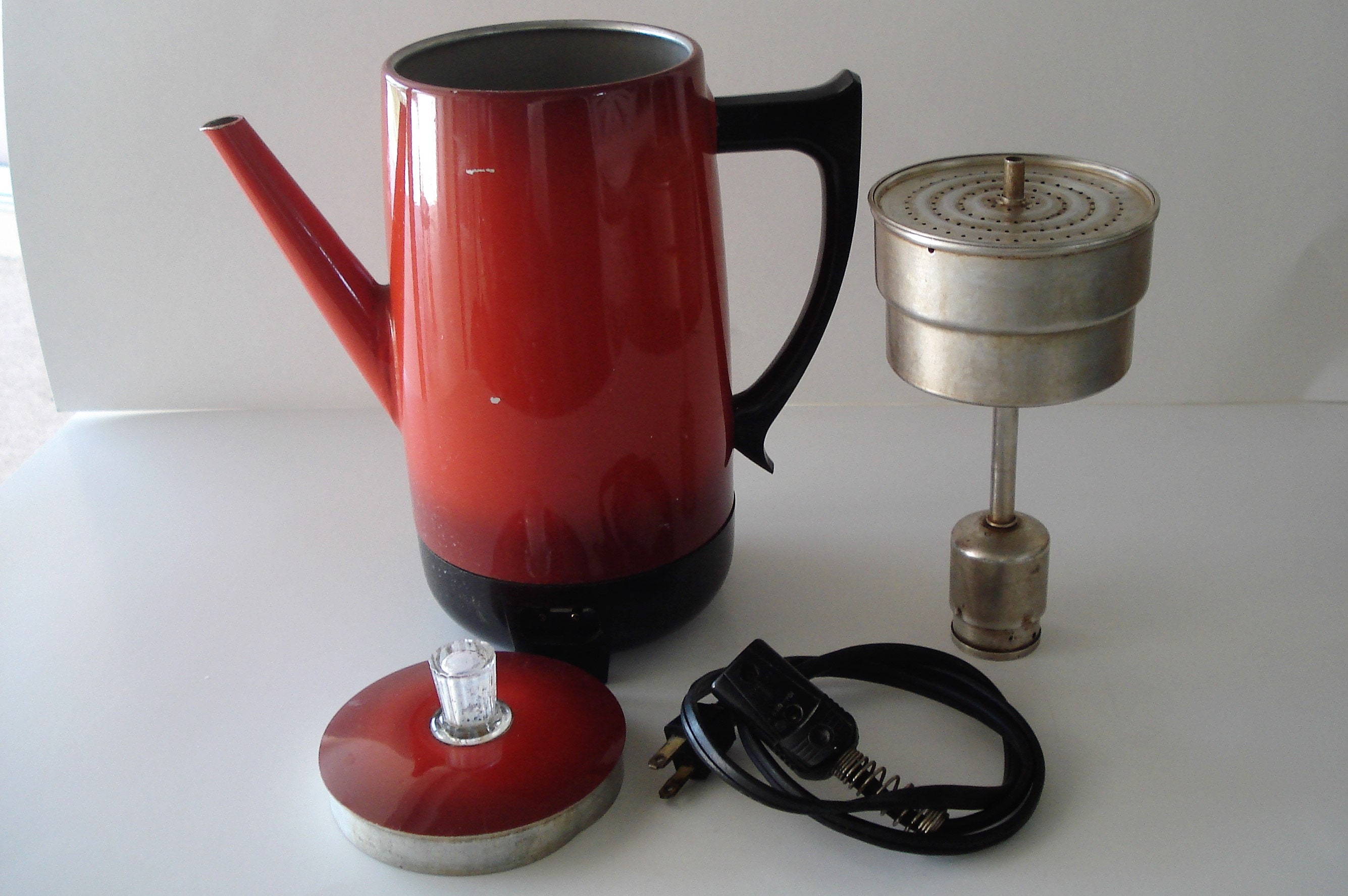 Sold at Auction: Art Deco Electric Coffee Urn, Sugar, Creamer. + West Bend  Server, Art Deco Electric Coffee Urn, Sugar, Creamer. + West Bend Server H  12'' W 10