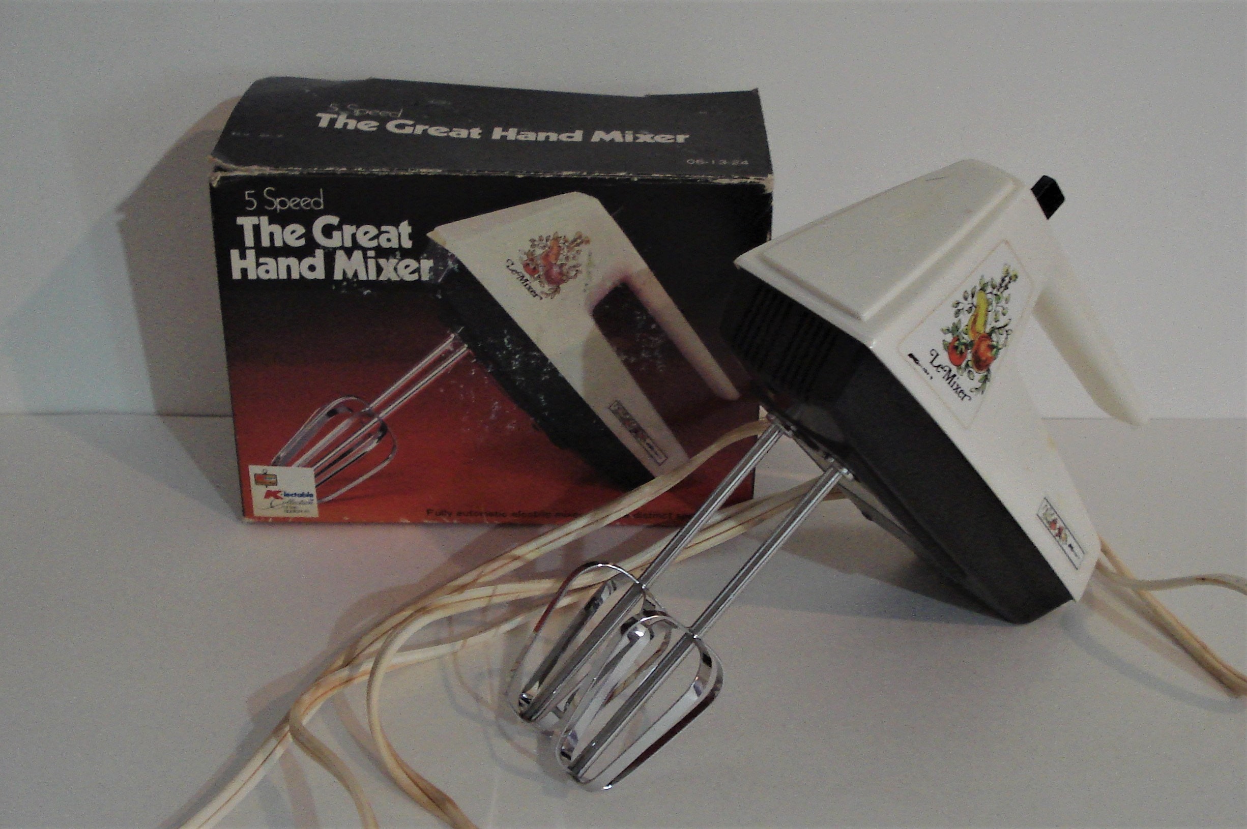 manual egg beater kmart