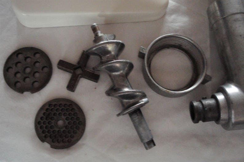 KENWOOD Model A920 Meat Food Grinder Mincer Attachment Replacement