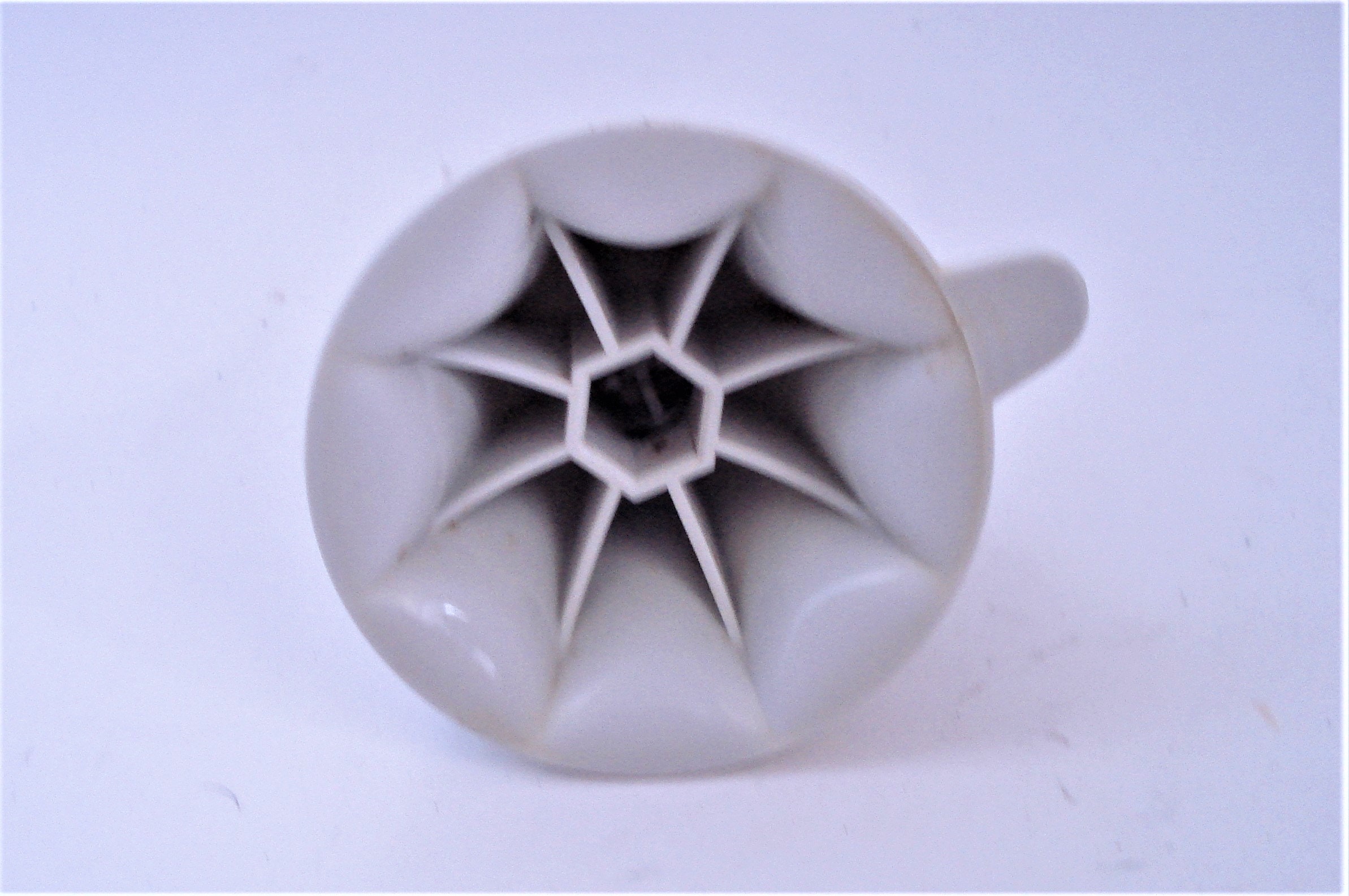 OSTER Electric White Citrus Juicer REAMER Replacement Part Models 4000