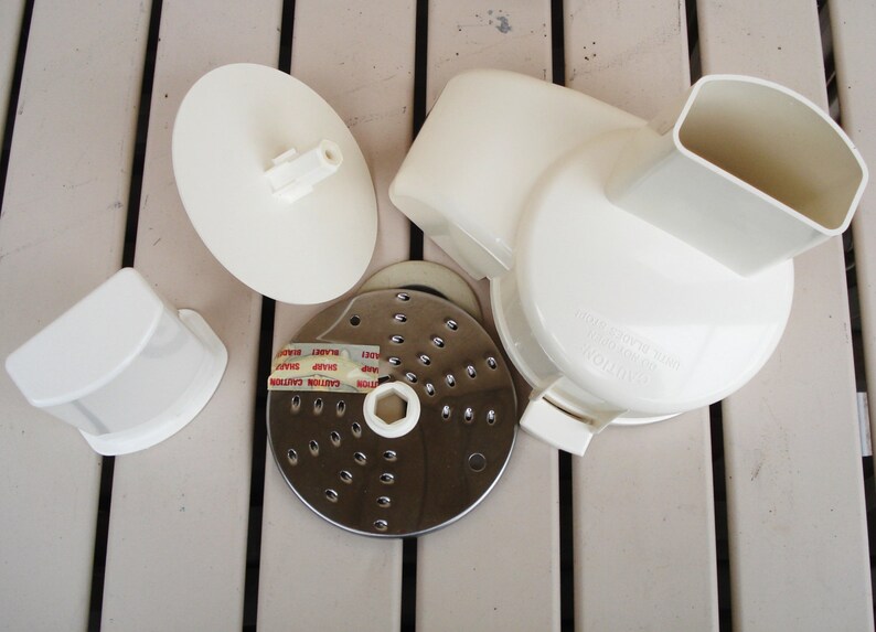SUNBEAM OSKAR Food Processor Plastic Shredder Slicer Stand Lid Disk