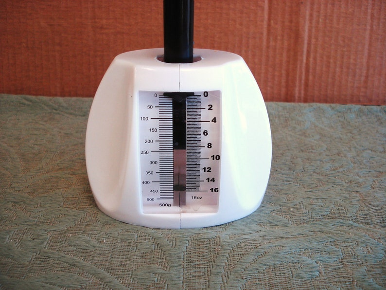 Mechanical Scale Kitchen Food With Measuring Cup Capacity 16 Oz by 1/2 Oz.. image 3