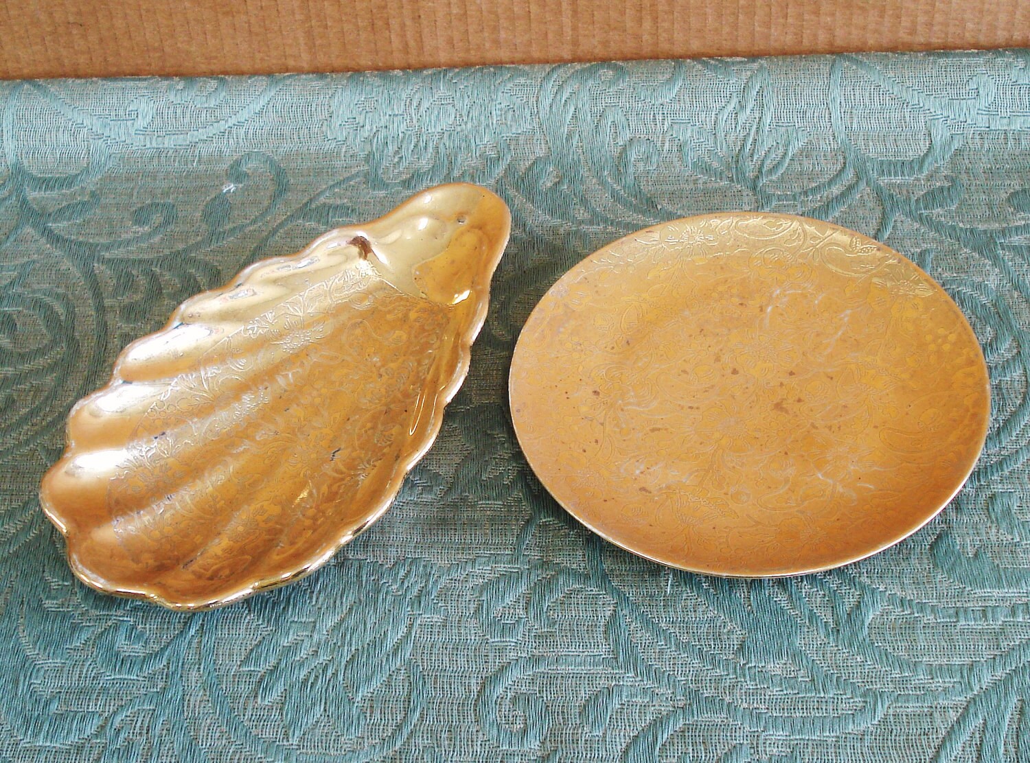 gold plated dishes