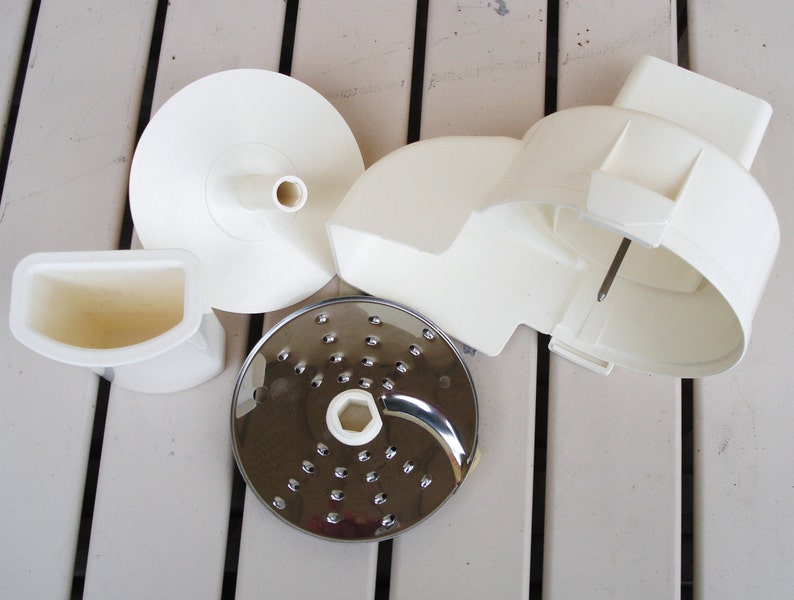 SUNBEAM OSKAR Food Processor Plastic Shredder Slicer Stand Lid Disk