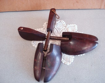 Vintage Wood Shoe Inserts Size 3.