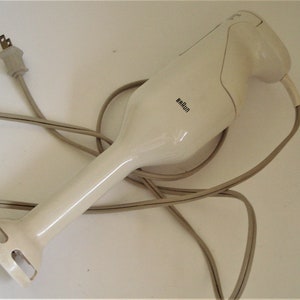 Vintage BRAUN White Hand Held Blender Model 4172.