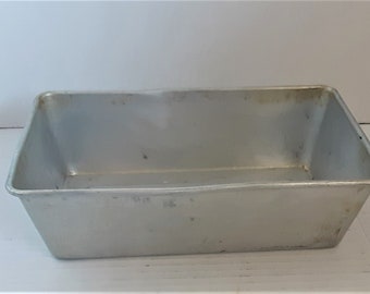 Oven Ware Metal Loaf Dish Pan Mold.