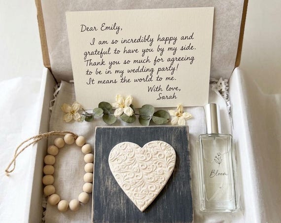 Bridesmaid Heart Sign Bundle | Something Blue Before I Do | Wedding Table Decor | Bridal Shower