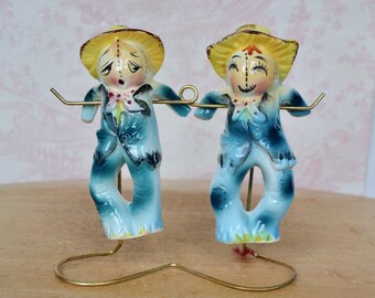 Vintage Hanging Ceramic Scarecrow Salt and Pepper Shakers Made in Japan