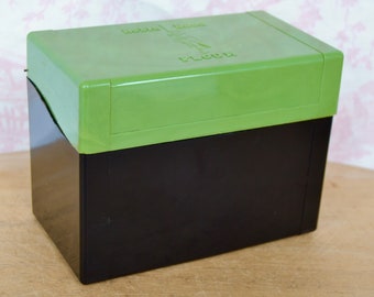 Vintage Robin Hood Flour Recipe Box Made of Plastic in Green and Black