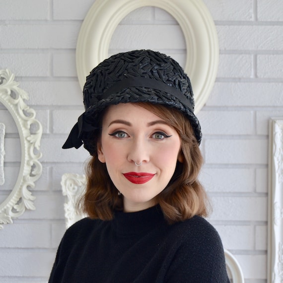 Vintage 1960s Black Raffia Hat with Black Ribbon - image 1