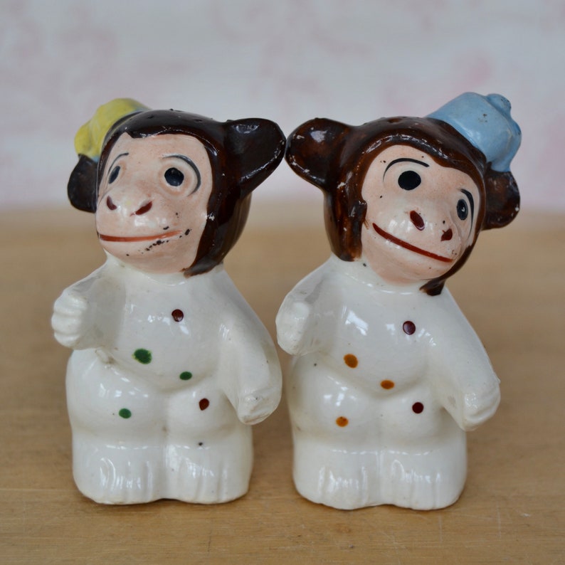 Vintage Hugging Monkey Salt and Pepper Shakers with Yellow and Etsy
