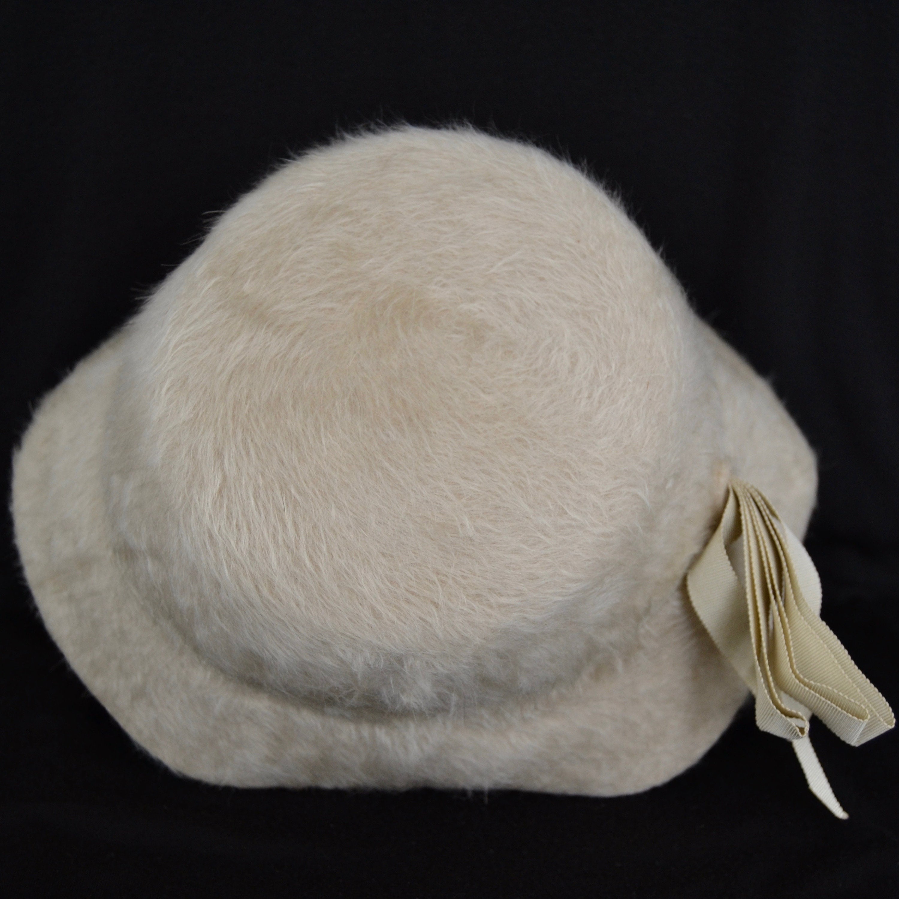 Vintage Beige Fuzzy Wool Hat With Ribbon and Bow - Etsy display picture 3