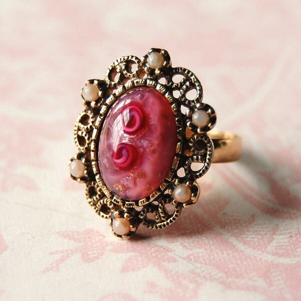 Vintage Sarah Coventry Hidden Rose Ring