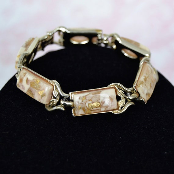 Vintage 1960s Coro Bracelet Made of Gold-Tone Met… - image 1