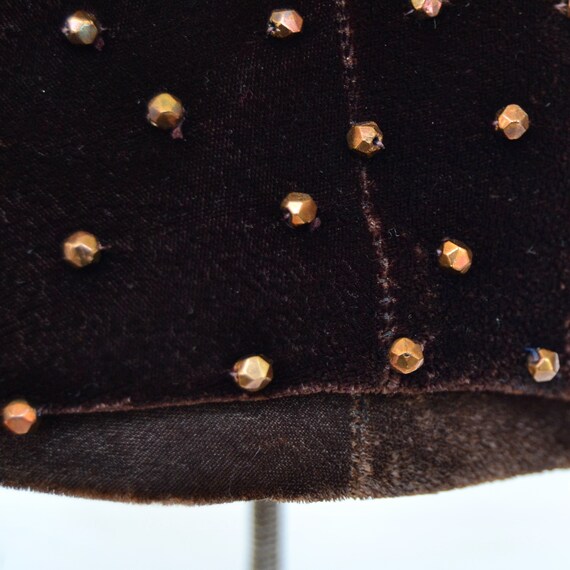 Vintage 1950's/1960's Brown Velvety Hat with Velv… - image 5