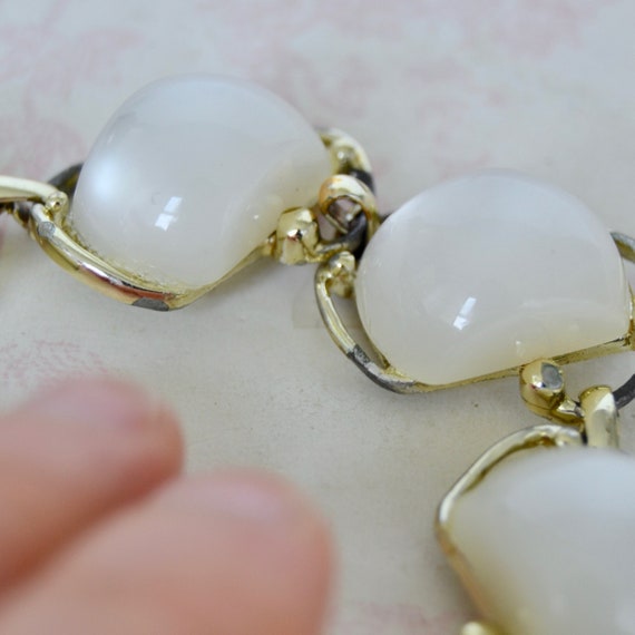 Vintage Bracelet with Thermoset Lucite Plastic in… - image 6