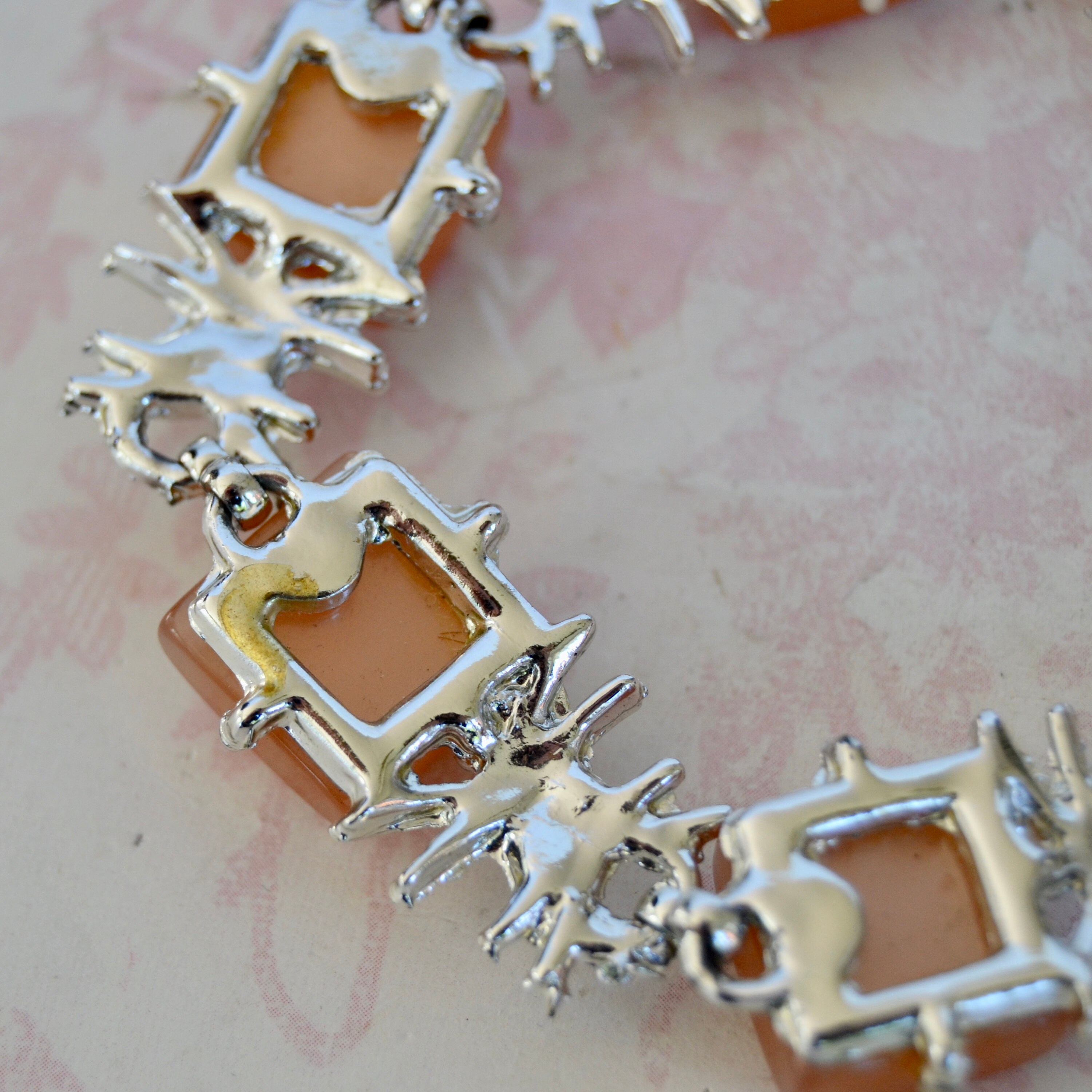 Vintage Bracelet Made of Silver-tone Metal With Thermoset