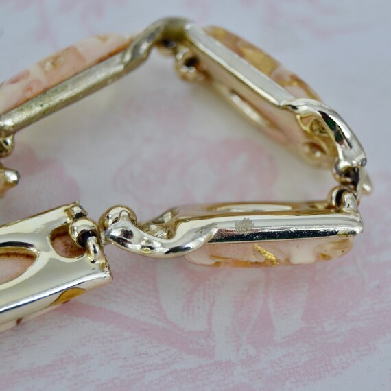 Vintage 1960s Coro Bracelet Made of Gold-Tone Met… - image 8