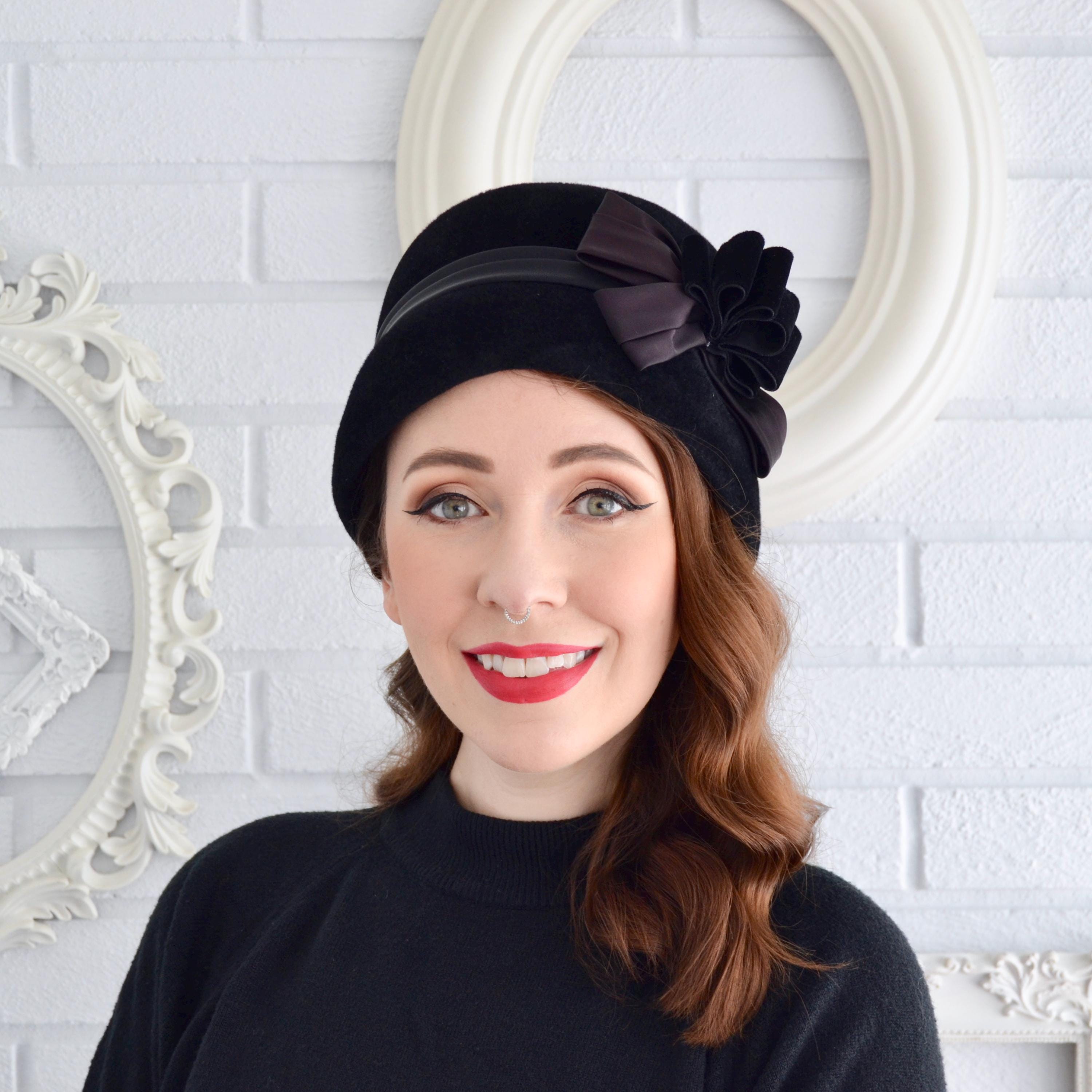 Vintage Classic Black Wool Hat With Fabric Ribbon and Black  display picture 2
