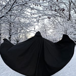 Black Wool Cloak Full Circle Hooded Medieval LARP Cloak Unisex Renaissance Cosplay Cape Winter Viking Fantasy Cloak with Arm Slits & Pockets