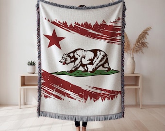 California Bear Woven Blanket, State Flag Throw, Cozy Home Decor