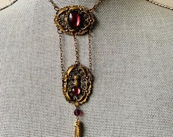 Art Nouveau Gripoix Glass Lavalier Necklace