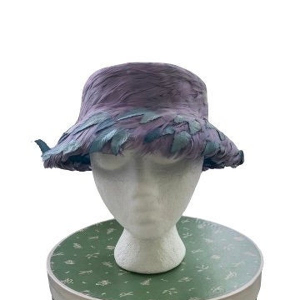 Mid Century Lady Feather Hat // 1950s 1960s Lavender & Blue Cloche Bonnet