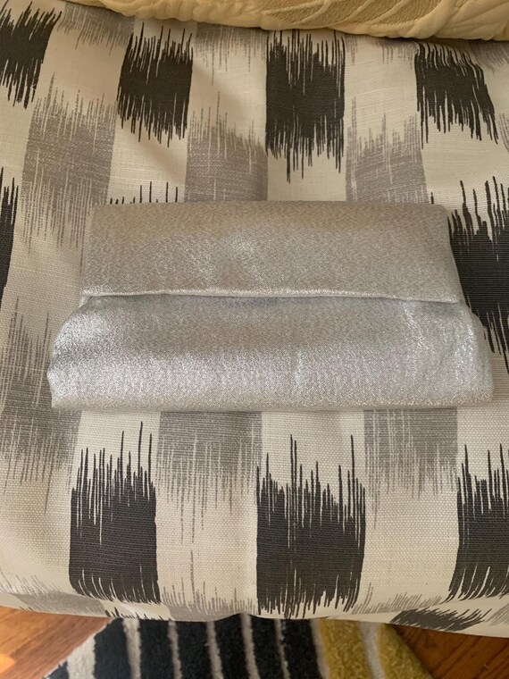 1960s Lady Buxton Silver Lame Clutch Purse - image 6