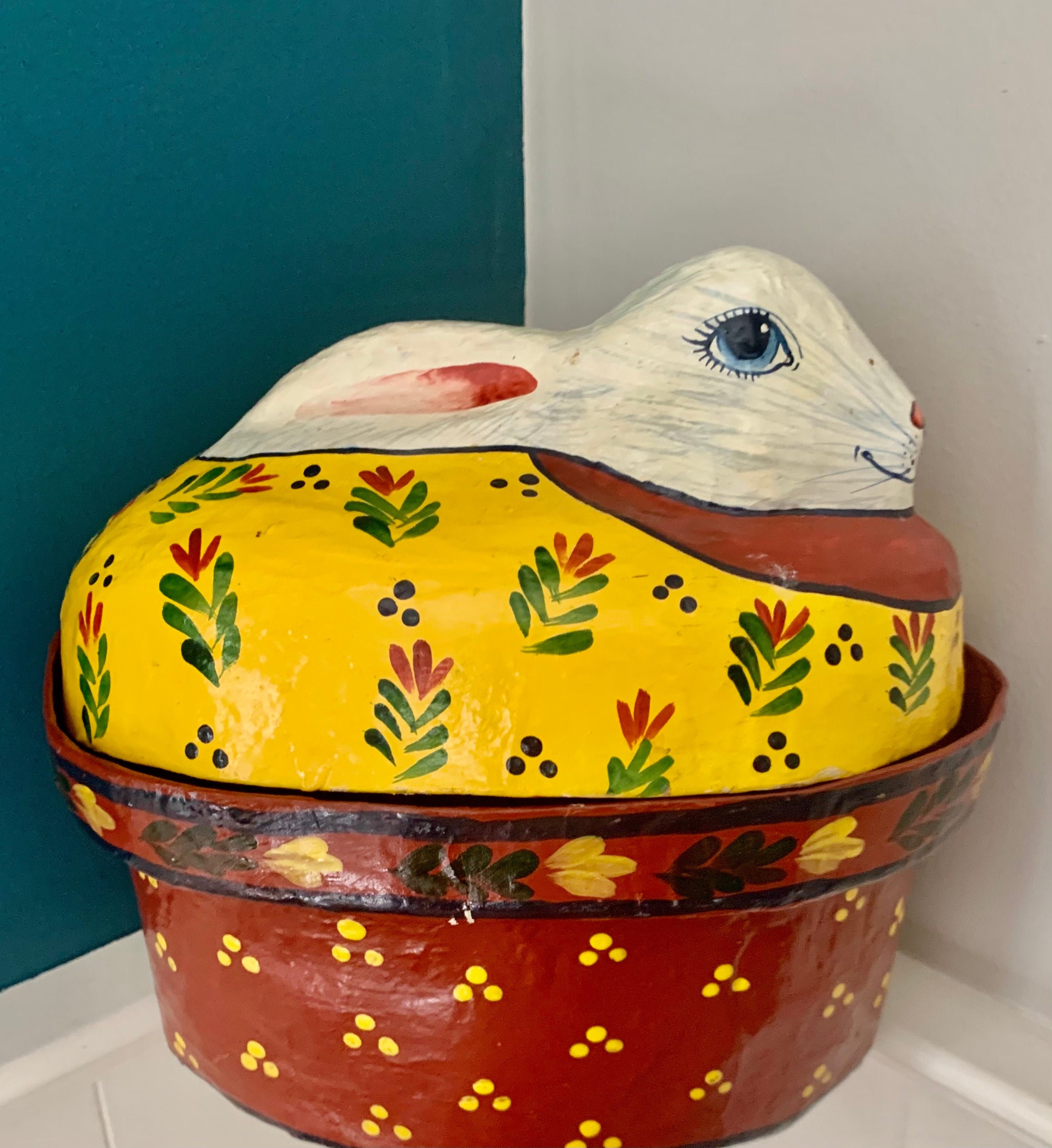 Folk Art Rabbit Storage Box Decor Shafford L'orient Strata Group RARE ...