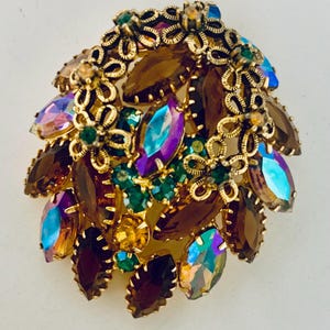 D&E Julianna Multi~Colored Brooch