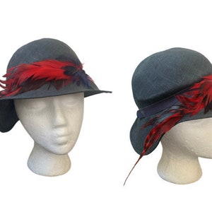 1930s Straw Cloche With Feather