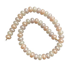 Pastel Pearl Necklace