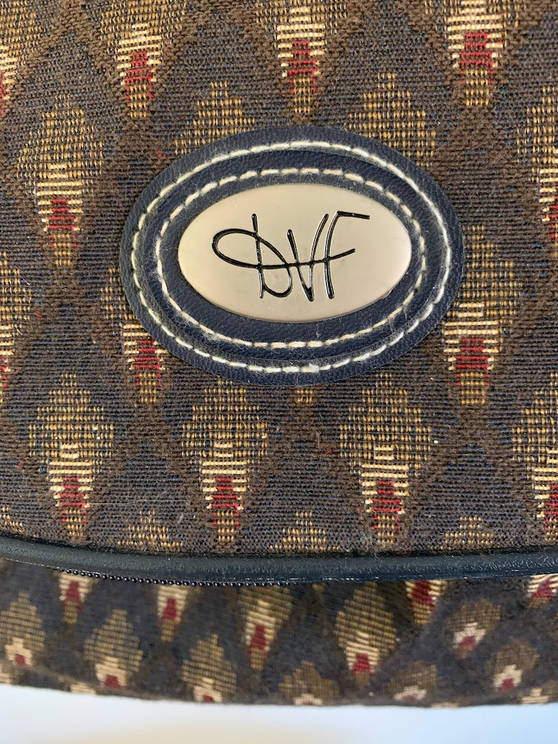dvf vintage label