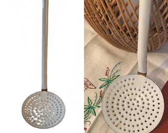 White Enamel Slotted Spoon Bird Feeder