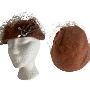 Vintage 1940s Milgrim New York Merrimac Fur Felt Cocktail Hat Veil Feather 1940s Merrimac Hat - Etsy main image 2