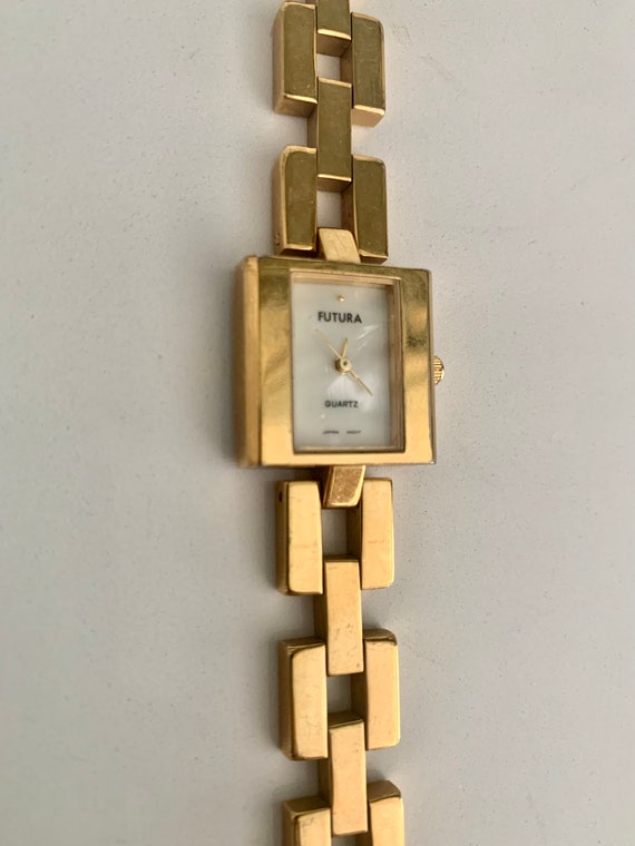 Chunky Gold Link Bracelet Wristwatch // Vintage L… - image 7