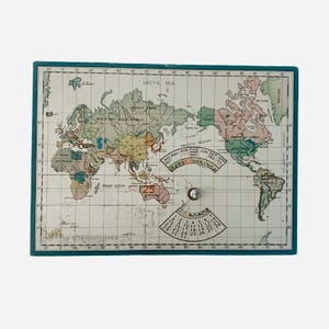 Eeuwigdurende wandkalender wereldkaart jaren 1930 tot 1950