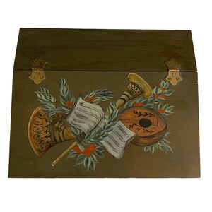 Mesa de madeira vintage pintada à mão // Caixa de correio
