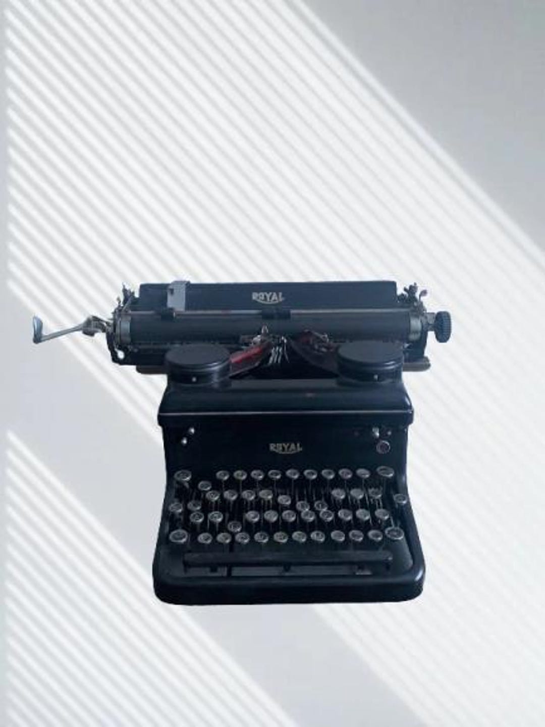 古いタイプライター 1930年代のアンティーク工業用ロイヤルタイプライター - Etsy 日本