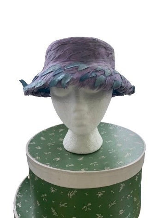 Mid Century Lady Feather Hat // 1950s 1960s Lavend